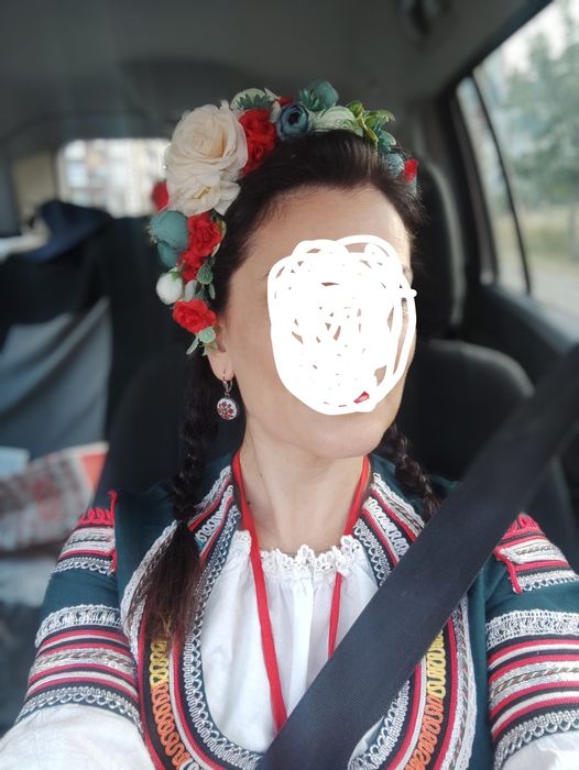 Диадема с цветя уникат