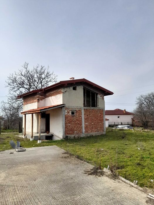 Къща с потенциал