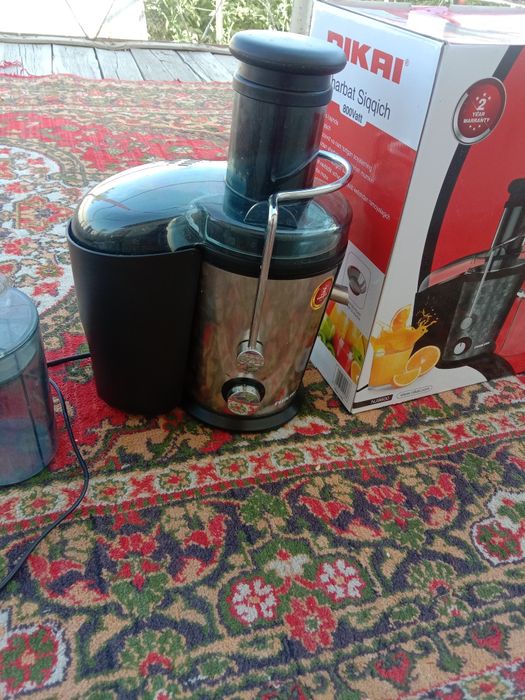 Соковыжималка янги гарантия 2 йил