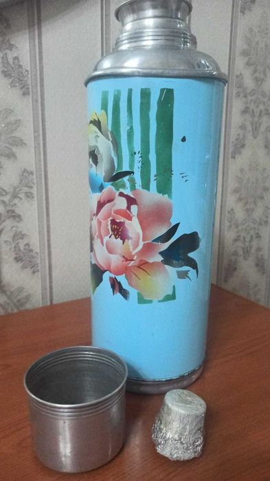 Продам термосы  разные