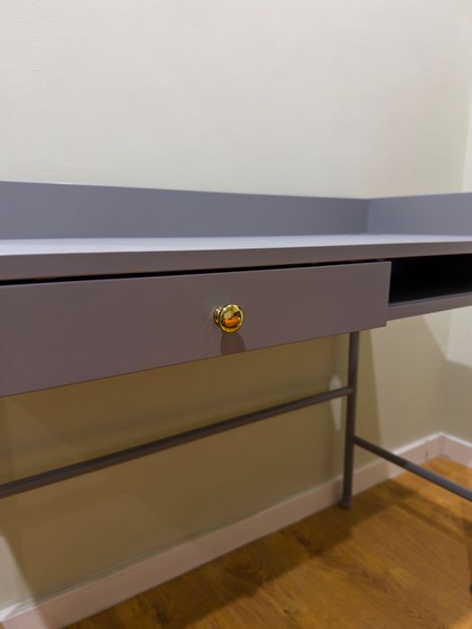 Birou IKEA Hauga Gri