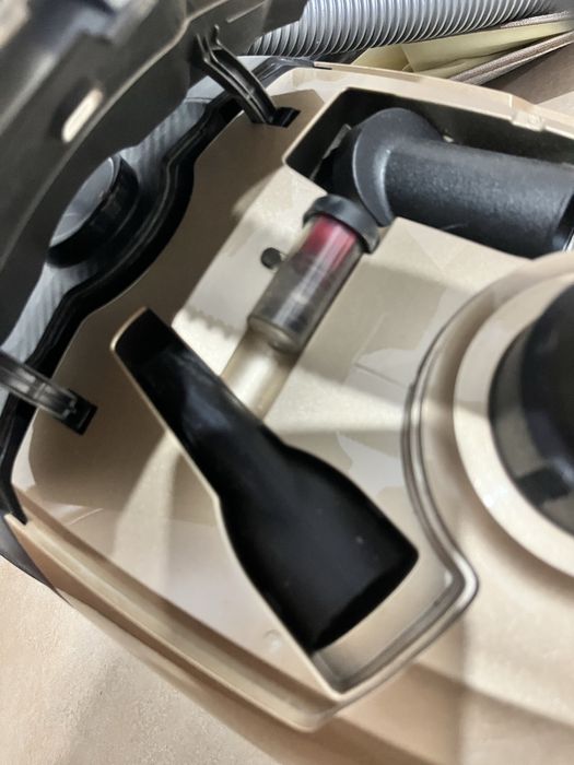 Пылесос 2200 волт