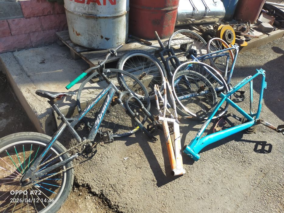 Продам запчасти для велика