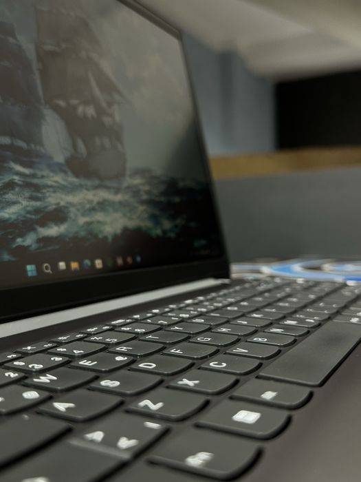 Ноутбук Lenovo Ideapad 3 AMD Ryzen 5-5625U 8|512