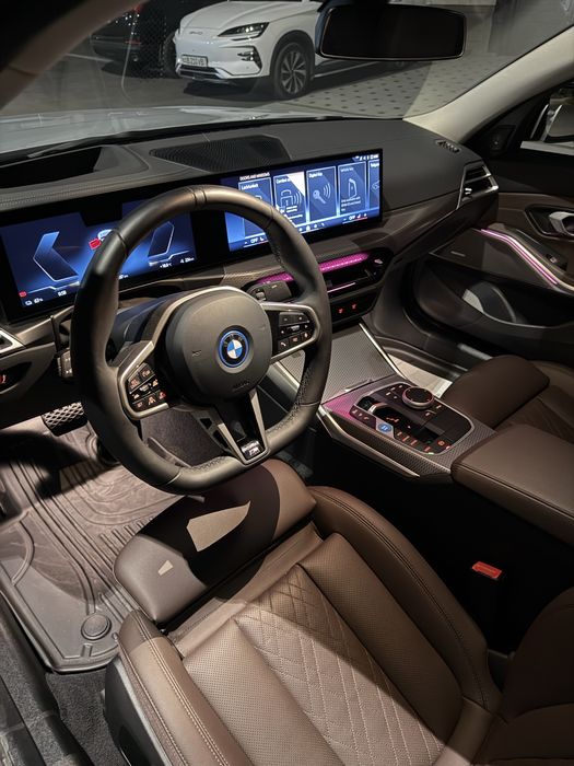 Bmw i3 40L night sport 2025