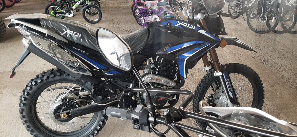 Мотоцикл эндуро,  эндурик