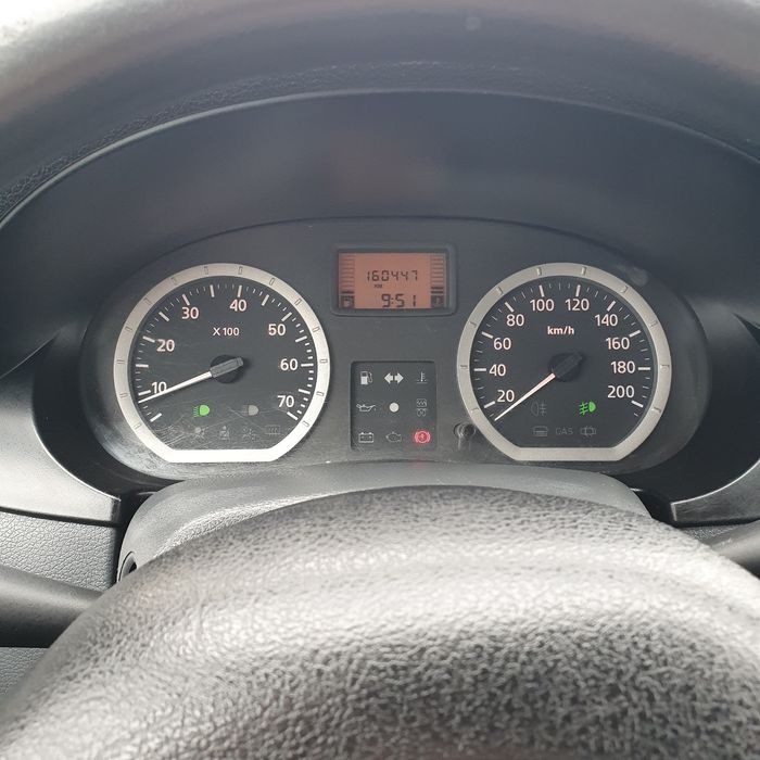 Logan 1.6 mpi 8 valve 90 cp 2008