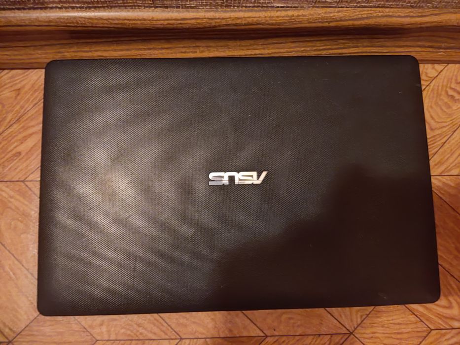 Ноутбук Asus X200CA