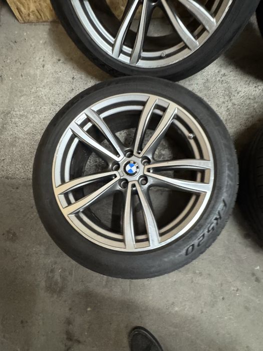 Jante 19 Bmw G11 G12 seria 7 style M 647