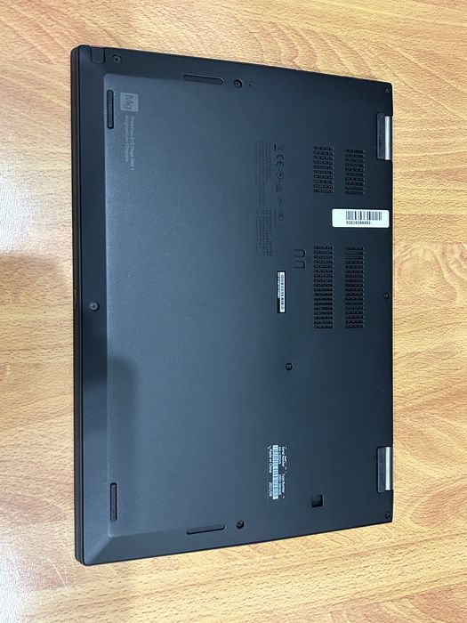 Като нов! Лаптоп Lenovo X13 Yoga touch i5/8GB RAM/256 NVMe, 3 м. гар.