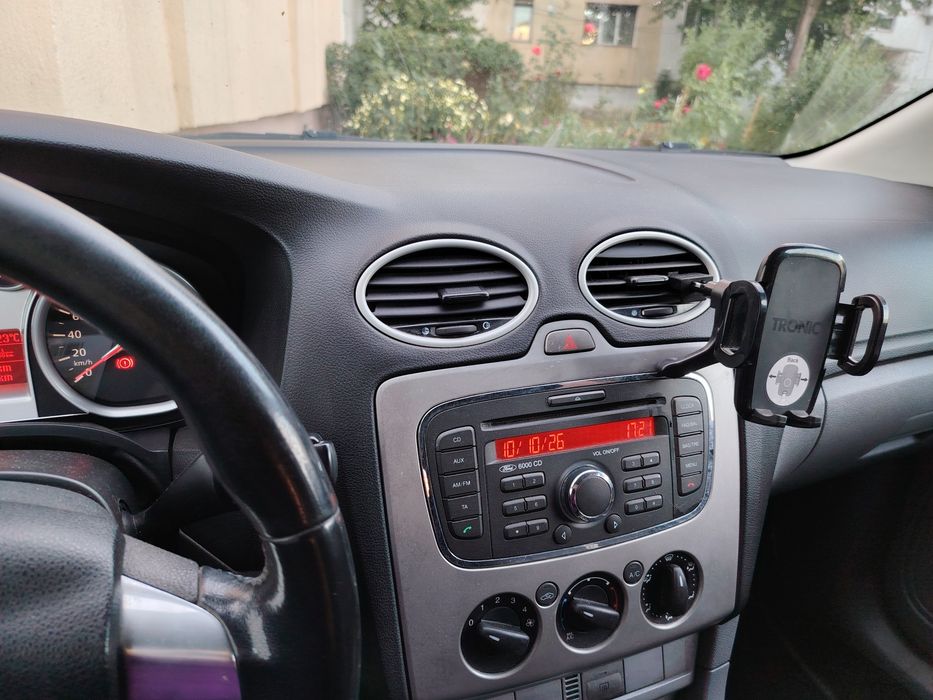 Ford focus  2010