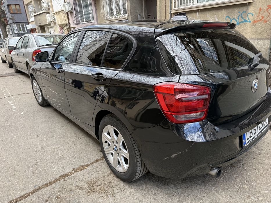 BMW 118i - 111600 км