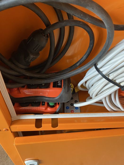 Utilaj injectat fibra de celuloza