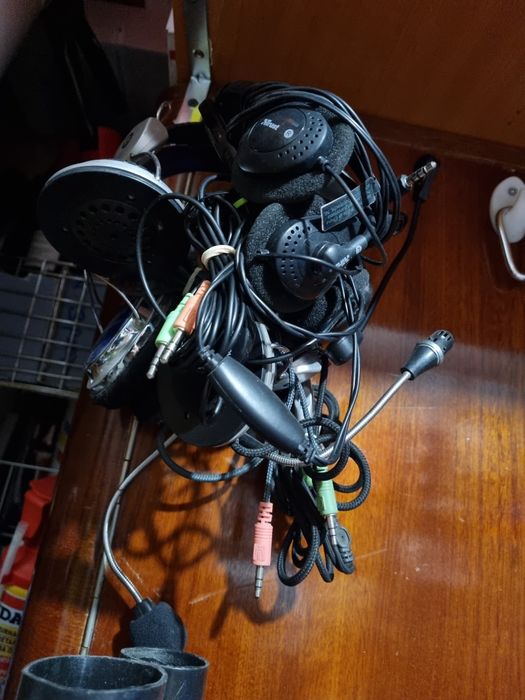 Căști audio perfect funcționale