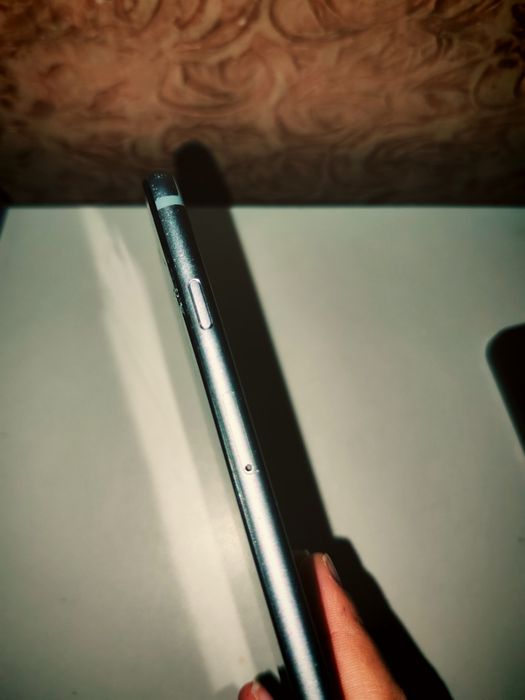 Iphone 6 (без айклауда наверное)