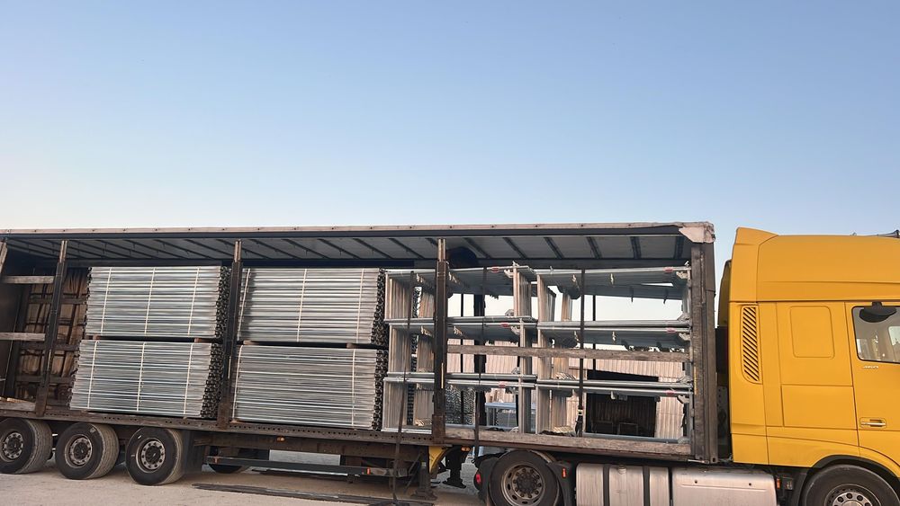 Фасадно поцинковано скеле