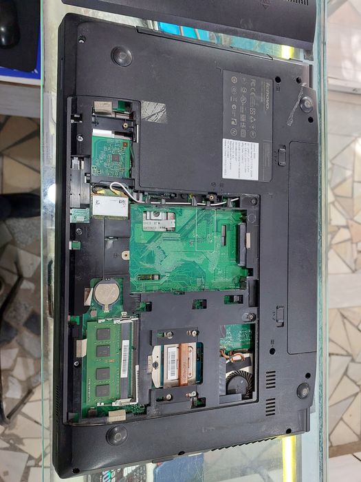 Lenova B590 Core i3-3120M