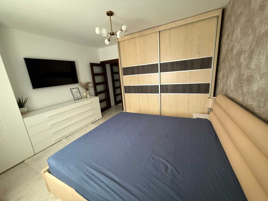 De inchiriat - Casă cu 4 camere, 110 mp