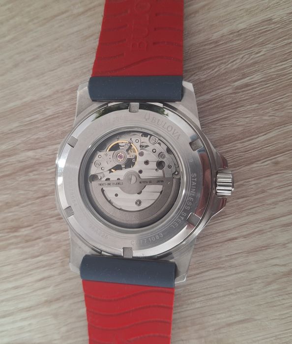 Vand ceas bărbătesc, automatic, marca Bulova Marine Star