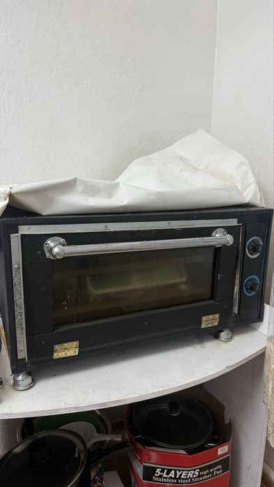 продам печь для выпечки