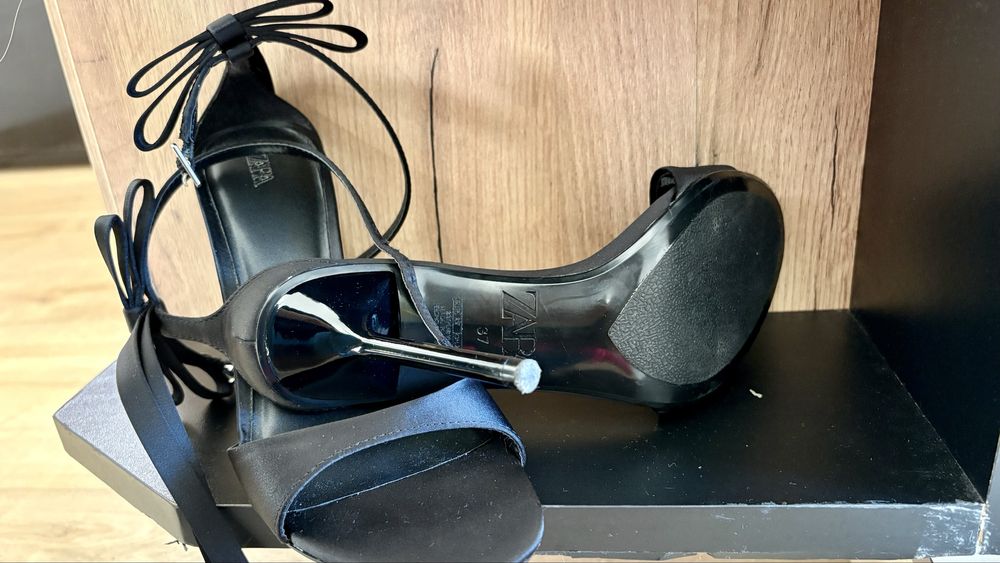 Zara токчета с панделка 37