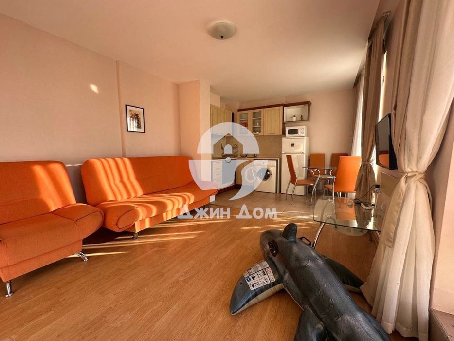 Продава се Двустаен апартамент в Свети Влас - 105 кв.м за 1523 €/кв.м - Снимка #2