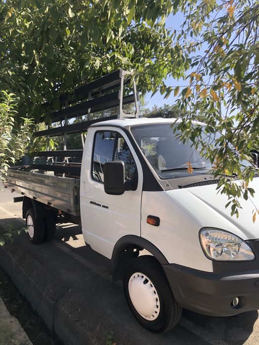 Перевозка груз пирамида. Доставка газел даставка перамида