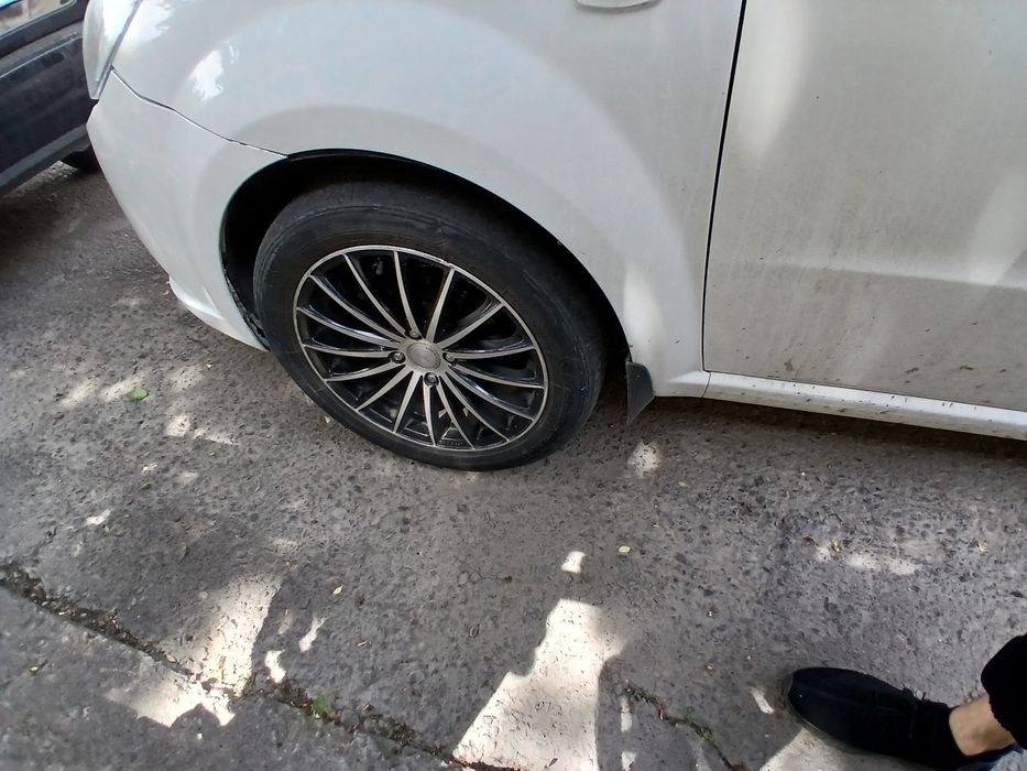 R 16 diska sotladi balon xolati yomon spark neksya jentra koblt