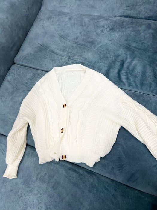 Кардеган,белый,новый