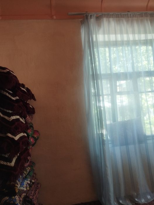 xovli sotiladi  6 sotx 4 xonalik