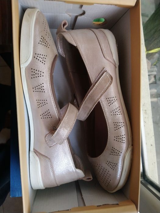 Sara Pen балеринки естествена кожа 38