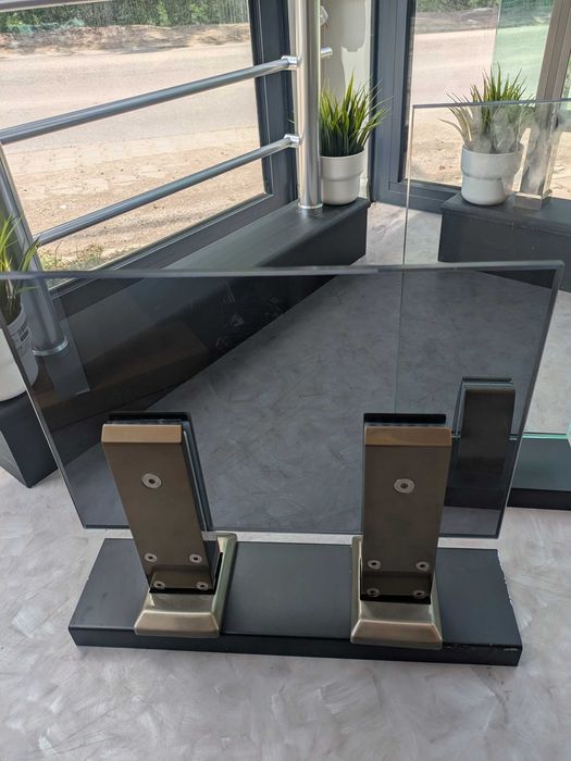 Алуминиеви парапети за балкони, тераси, стълбища.