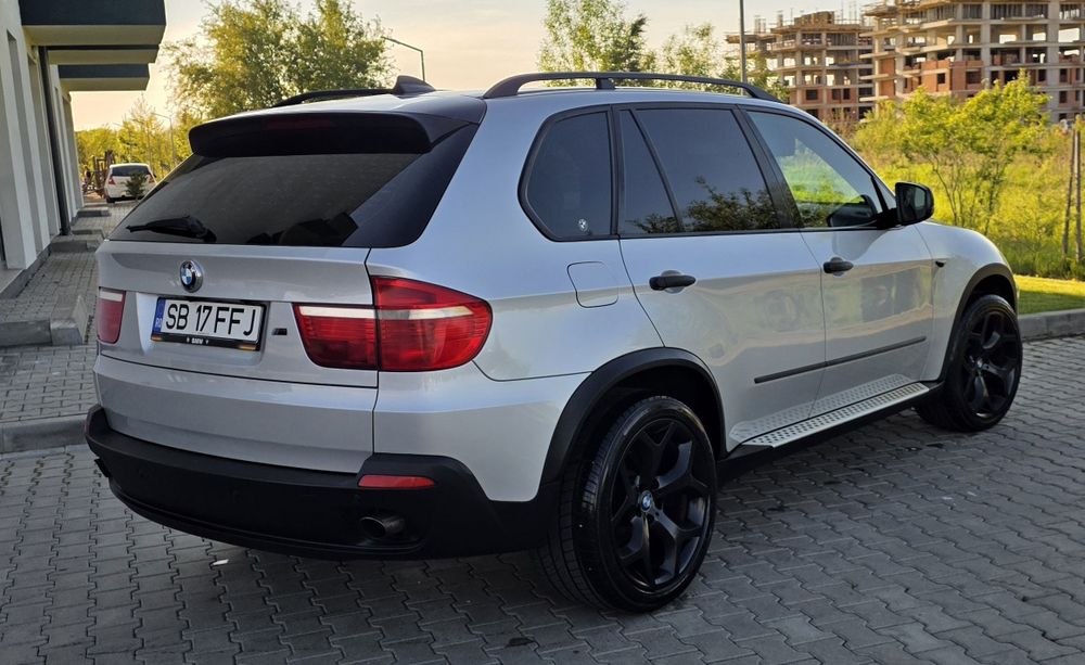 Vand sau schimb Bmw X5 E70 X-drive 3.0 diesel 2008
