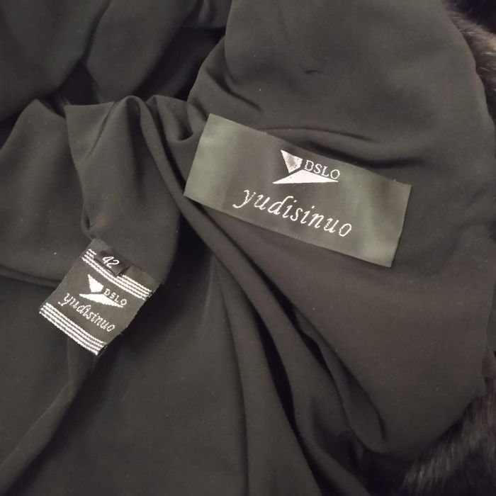 Продам норковую шубу