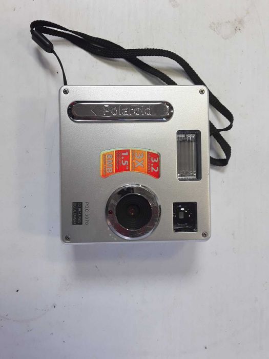 Фотоапарат Polaraid