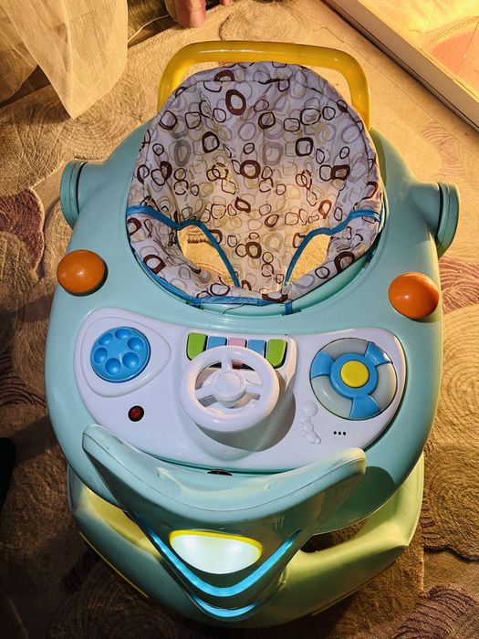 Продам многофункциональный ходунок.