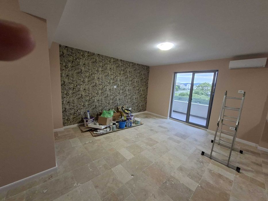 Închiriez apartament 2 camere Rm Vâlcea plus garaj