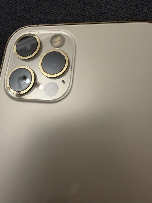 Iphone 12 pro gold, 256 gb. 79%