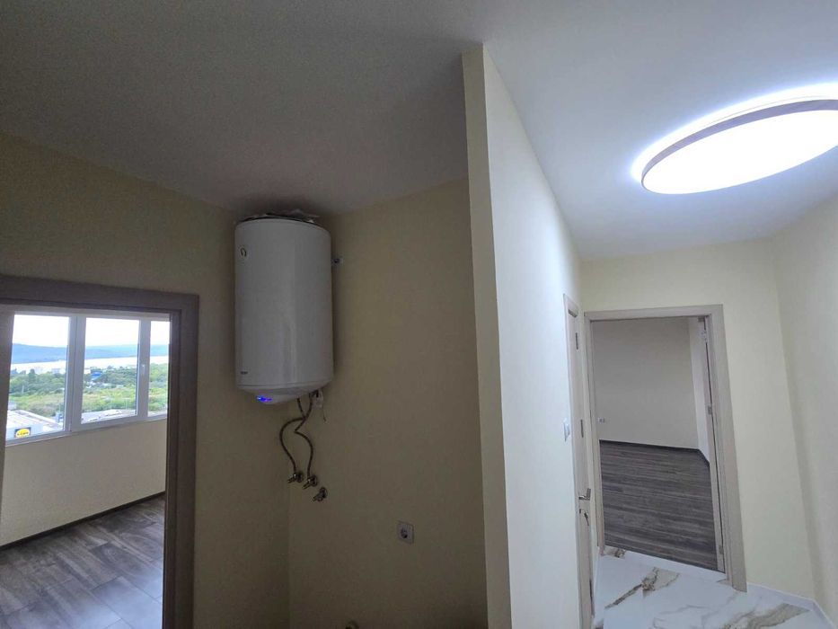 Продава се Тристаен апартамент в Варна, Трошево - 74 кв.м за 1796 €/кв.м - Снимка #4