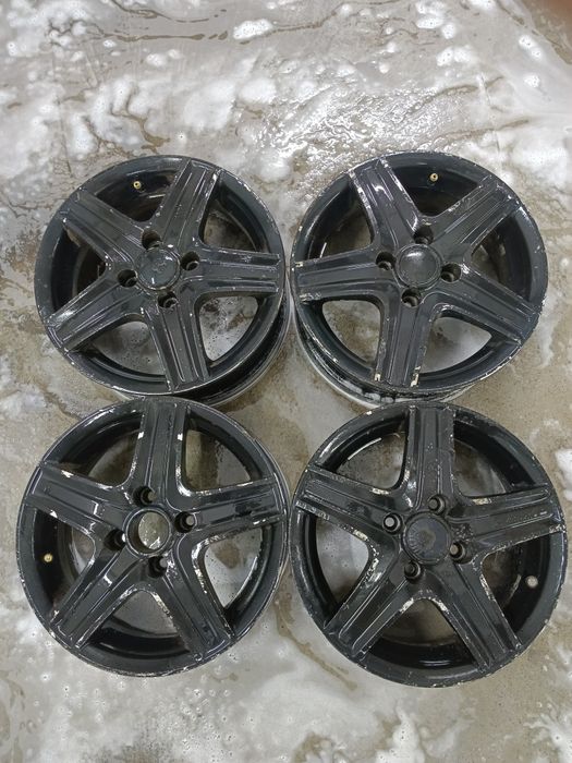 Продам диски на авто