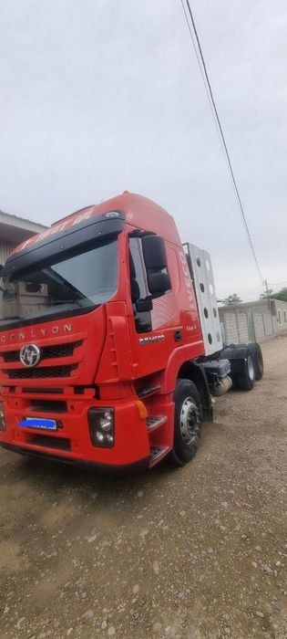 IVECO Genlyon Сотилади
 Йили: 2021