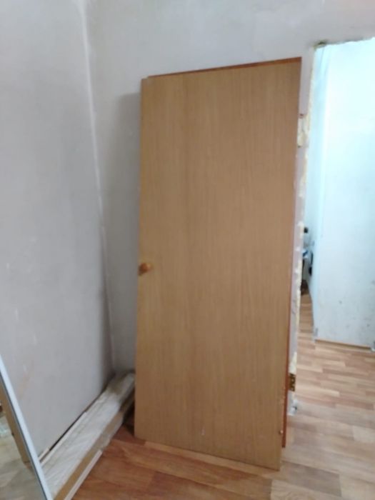 Срочно продам межкомнатные двери