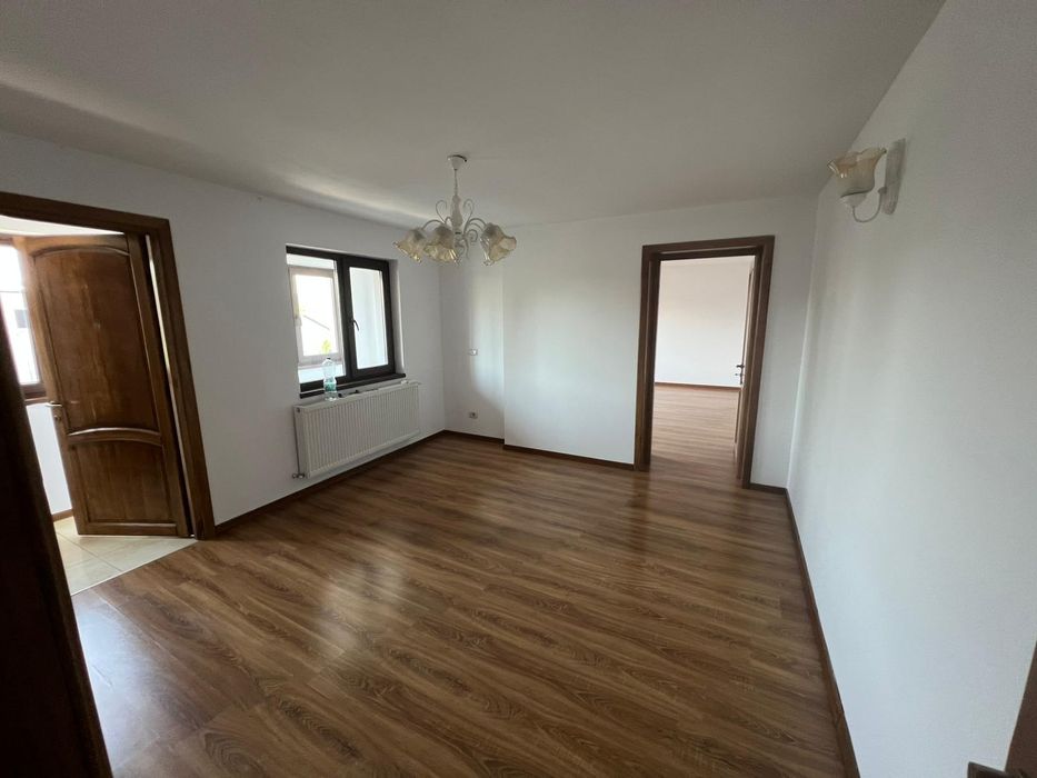 Vila in Tecuci de vânzare/de închiriat! Zona spitalul Mare