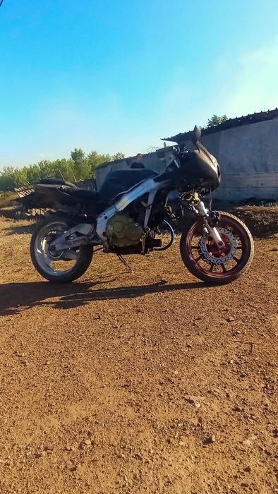 Honda cbr400rr nc23