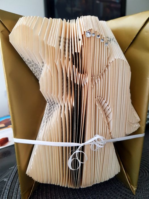 Book folding [Книжовно изкуство]