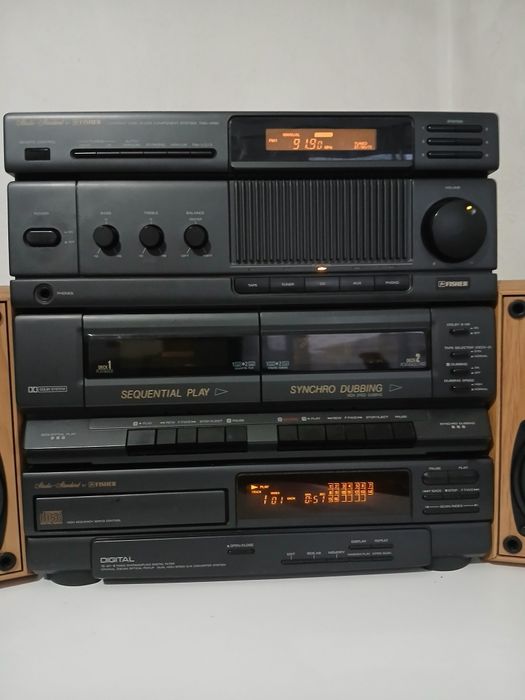 Сет усилвател Fisher TAD-M90