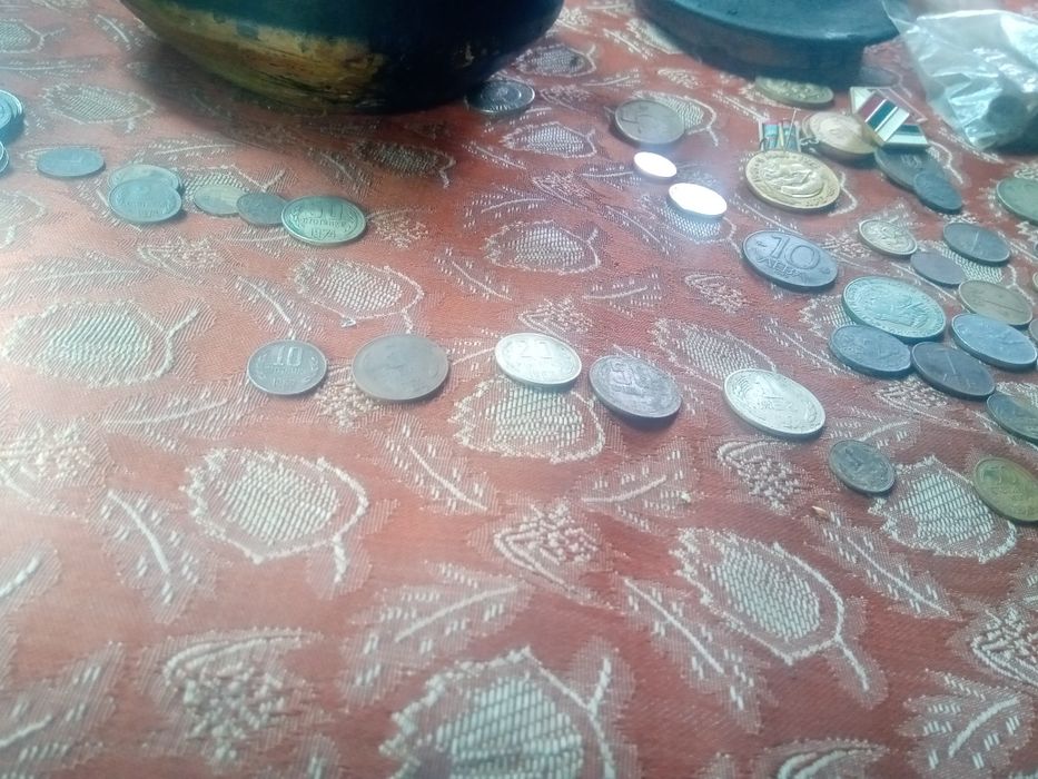 Стари български монети