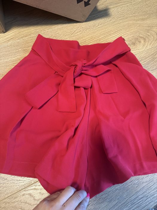 Къси панталони Зара, НМ, Адидас