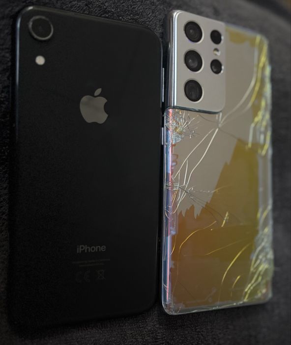 Vând telefoane nefuncționale – pentru piese/reparații