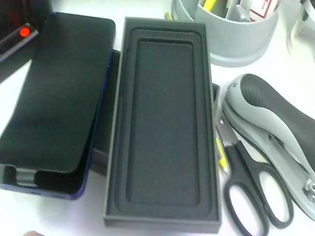 Samsung Galaxy S25  Память: 256 Gb